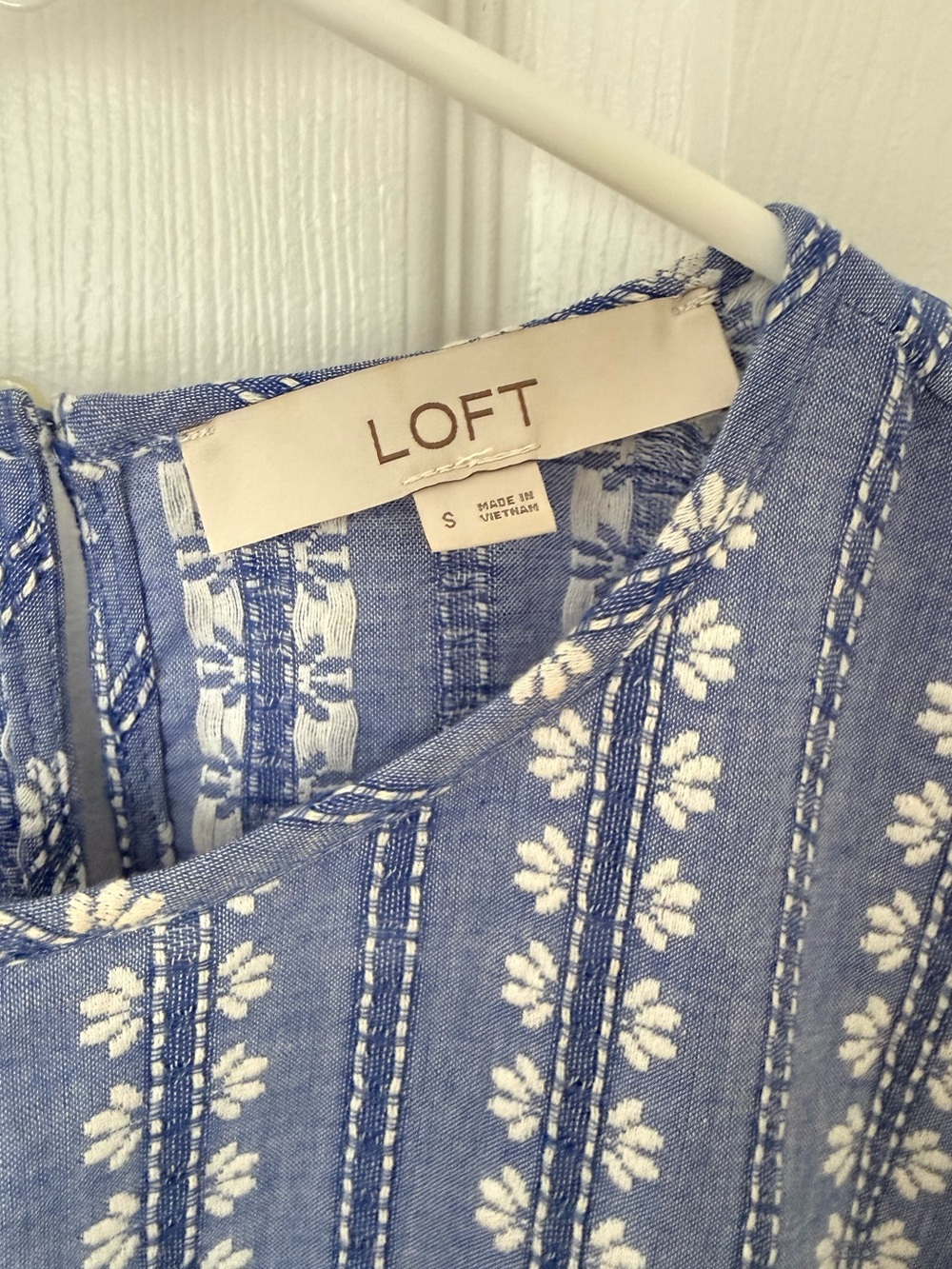 Loft Embroidered Flutter Sleeve Peplum Top - Picture 4 of 6